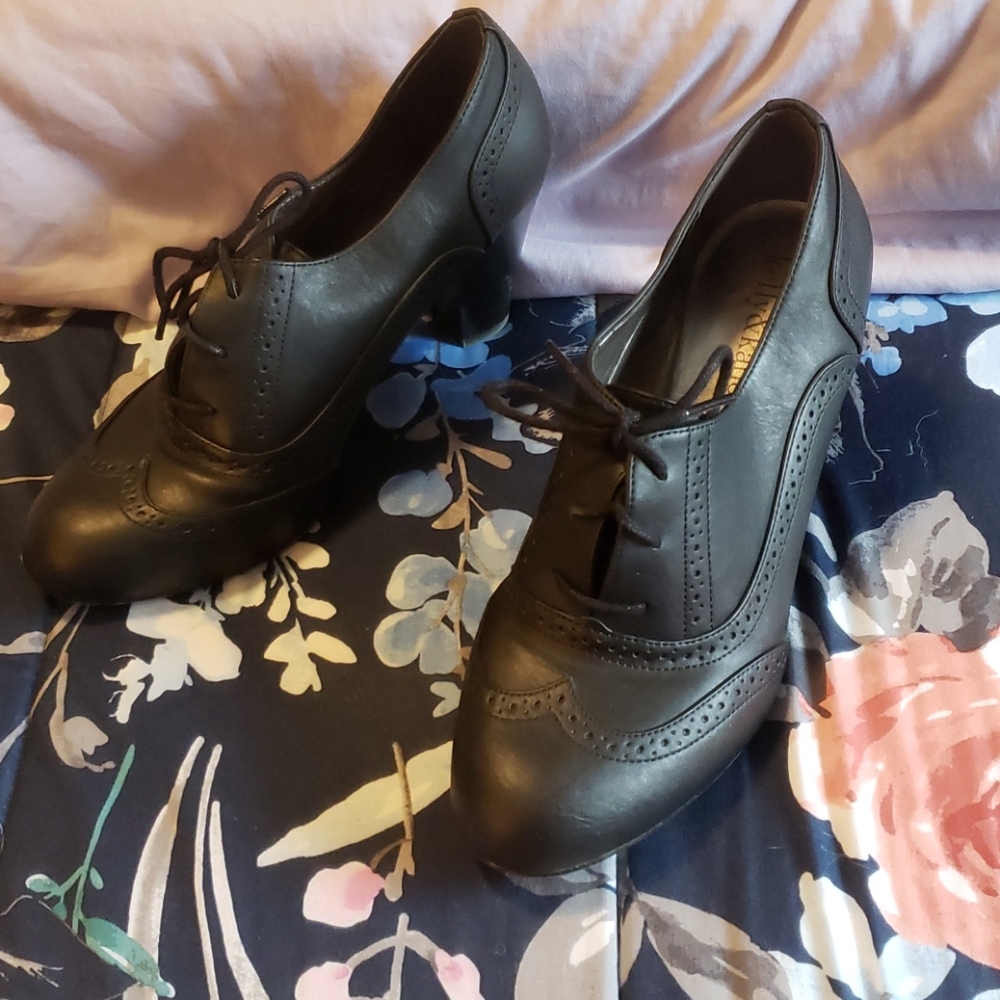 Clogs
